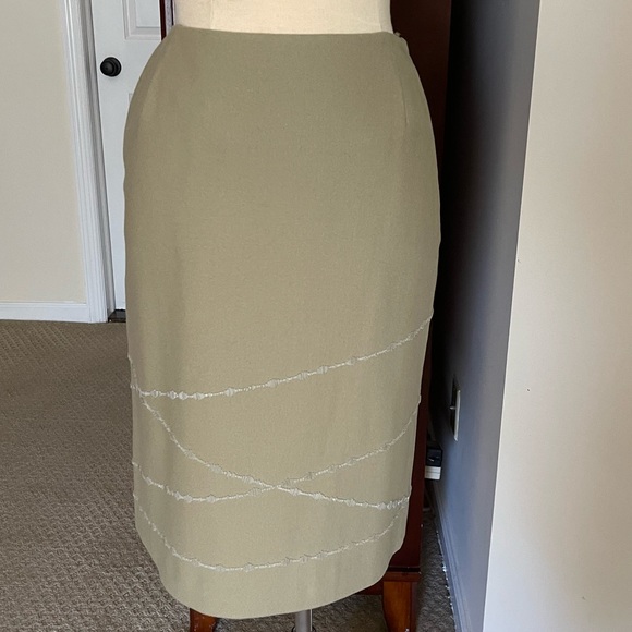 Brand new ANNE KLEIN skirt - Picture 4 of 10